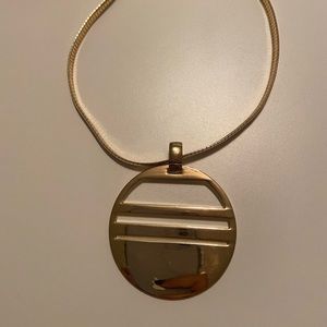 Costume jewelry chocker necklace never worn